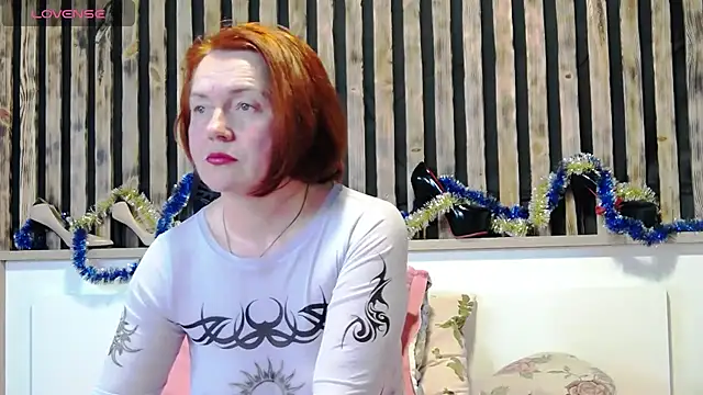 Alis Lovi online show from 01.12.26