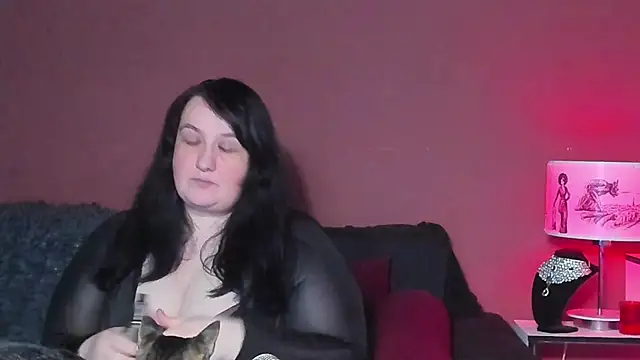 Snapshot of QueenOfHaze chatting on 02.23.25 QueenOfHaze online show from 02.23.25