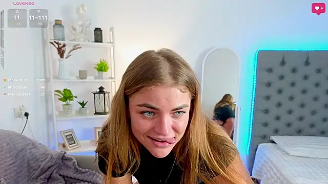 Donna Sun online show from 03.17.25