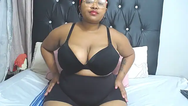 Chubbyvette online show from 02.19.25