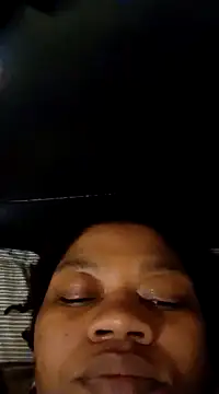 Snapshot of Big_BodyDee chatting on 03.05.25 Big BodyDee online show from 03.05.25