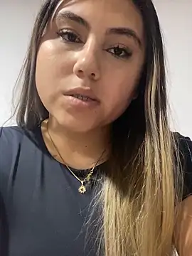 MeganCrow online show from 09.26.25