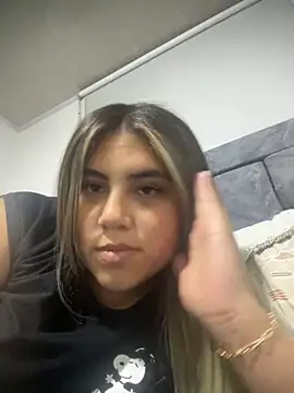 MeganCrow online show from 11.18.25