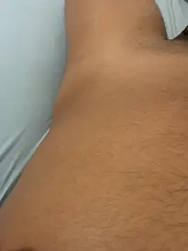 Snapshot of damien020 chatting on 02.15.25 damien020 online show from 02.15.25