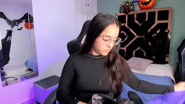 Billie Jhonson  online show from 10.30.25