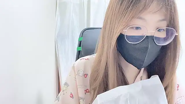 Chu1314 online show from 10.18.25