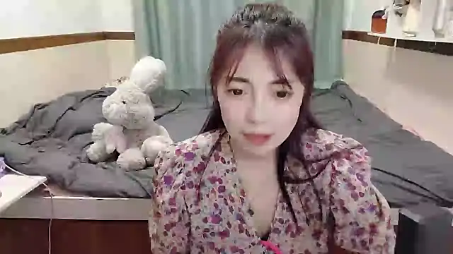 Snapshot of Song_99 chatting on 02.10.25 Song 99 online show from 02.10.25