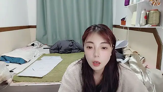 Snapshot of Song_99 chatting on 02.15.25 Song 99 online show from 02.15.25