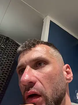 sexyhotstud12 online show from 12.21.25