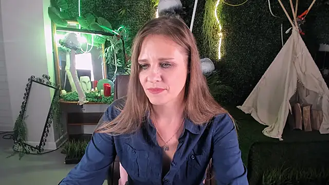 EmiliaBedy online show from 02.05.25