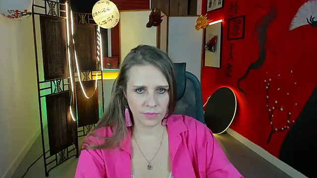 EmiliaBedy online show from 02.11.25