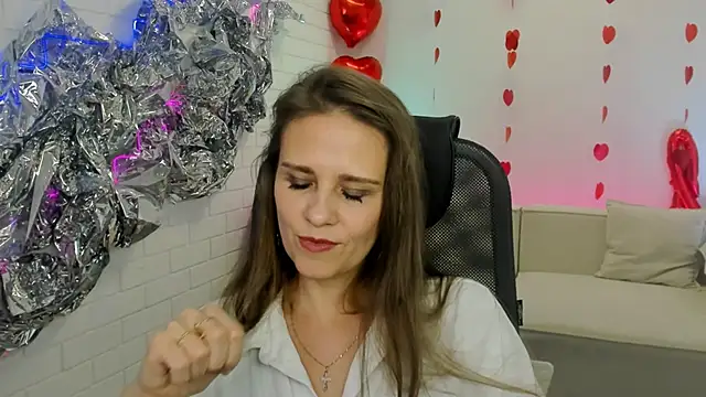 EmiliaBedy online show from 02.25.25