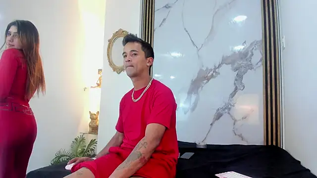 Snapshot of Nikki_and_Mayk chatting on 09.26.25 Nikki and Mayk online show from 09.26.25