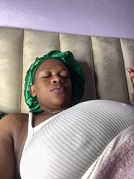 Boneca25 online show from 03.16.26