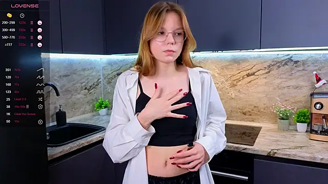 ElvinaBestwick online show from 01.29.25