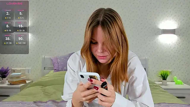 ElvinaBestwick online show from 02.04.25