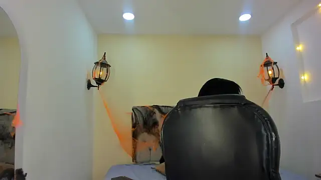 Dakkota Fox online show from 10.23.25