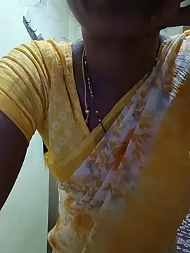 Snapshot of TeluguammayiMahi chatting on 06.05.26 TeluguammayiMahi online show from 06.05.26
