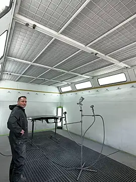 Snapshot of justeqqun chatting on 09.30.25 justeqqun online show from 09.30.25