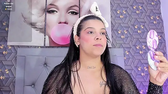 Emily rivera78 online show from 11.20.25