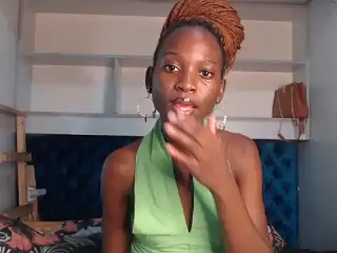 YoungDiva69 online show from 02.05.25