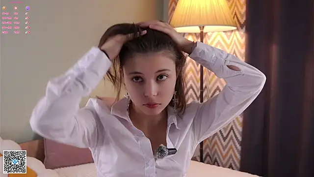 DarelleFare online show from 10.04.25