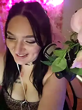 Snapshot of Jinyxx3 chatting on 01.30.25 Jinyxx3 online show from 01.30.25