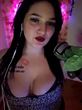 Snapshot of Jinyxx3 chatting on 03.04.25 Jinyxx3 online show from 03.04.25