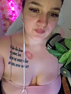 Snapshot of Jinyxx3 chatting on 03.11.25 Jinyxx3 online show from 03.11.25