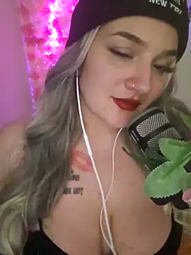 Snapshot of Jinyxx3 chatting on 03.20.25 Jinyxx3 online show from 03.20.25