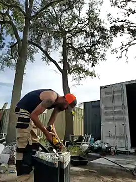 SUCKMEDEEP69 online show from 10.04.25