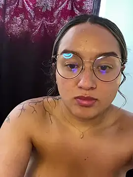 Snapshot of Iam_Cassi chatting on 02.16.25 Iam Cassi online show from 02.16.25