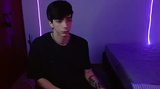 H3ll B0I online show from 03.11.25