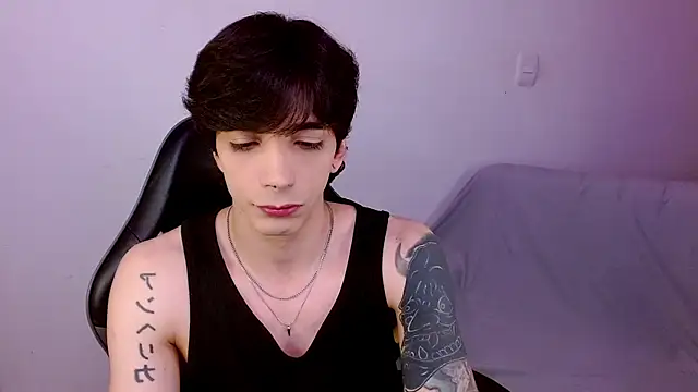 Snapshot of H3ll_B0I chatting on 06.16.26 H3ll B0I online show from 06.16.26
