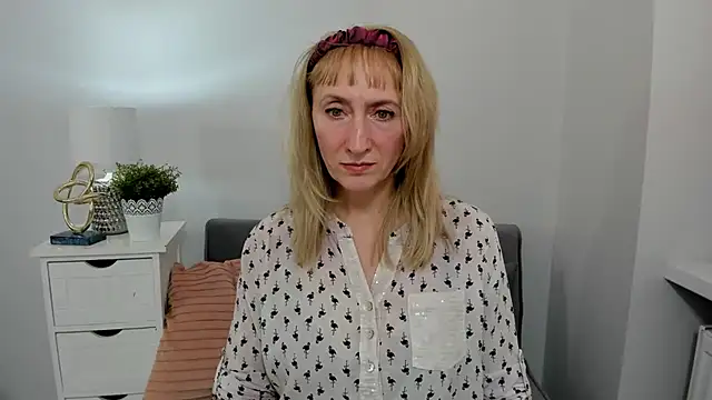 MargaretMilf69 online show from 03.09.25