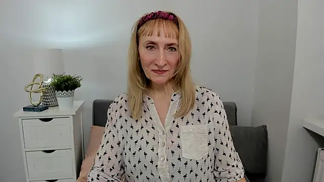 MargaretMilf69 online show from 03.09.25
