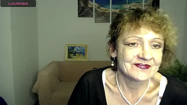 SexyGrandma  online show from 02.08.25