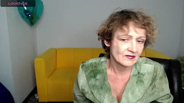 SexyGrandma  online show from 02.18.25