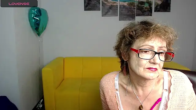 SexyGrandma  online show from 03.03.25