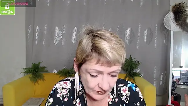 SexyGrandma  online show from 11.21.25