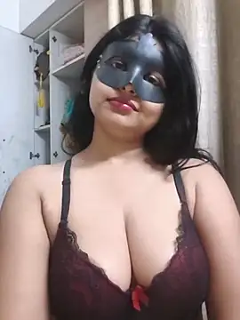 Snapshot of mahi69a chatting on 05.15.26 mahi69a online show from 05.15.26