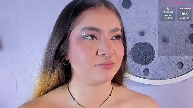 Shanntal  online show from 11.26.25