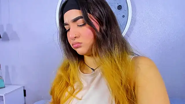 Shanntal  online show from 01.07.26