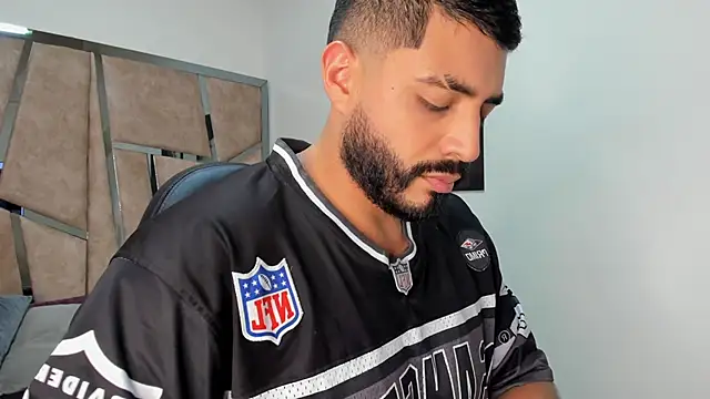 LeandroRusso online show from 02.25.25