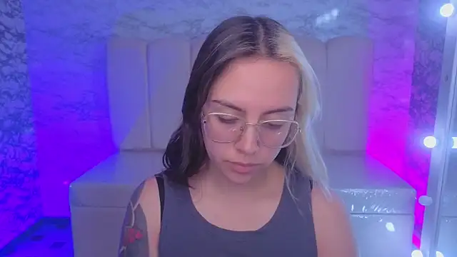 Hela v online show from 11.17.25