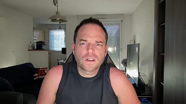 Funnyjul31 online show from 02.01.25