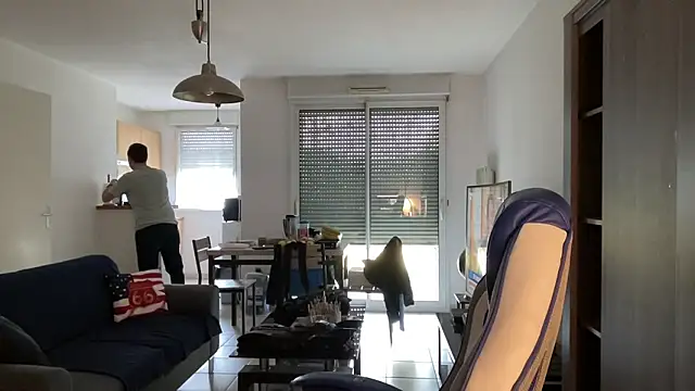 Funnyjul31 online show from 02.15.25