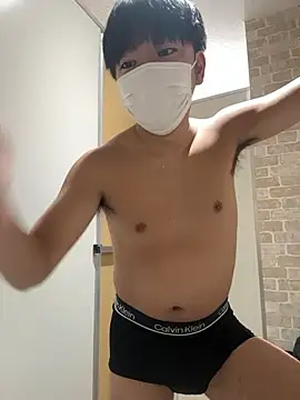 RUKI042 online show from 10.31.25