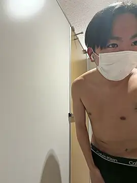 Snapshot of RUKI042 chatting on 04.10.26 RUKI042 online show from 04.10.26