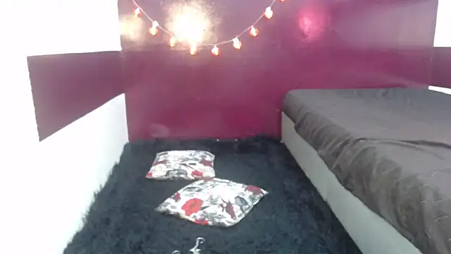 charly bunnys1 online show from 02.14.25